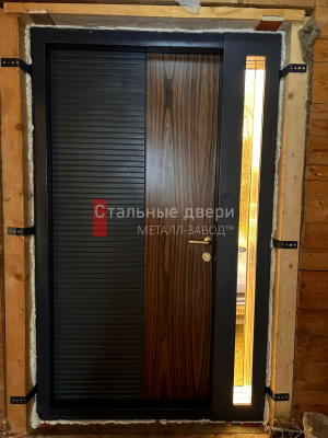 Фото установленной двери №336 в Краснозаводске