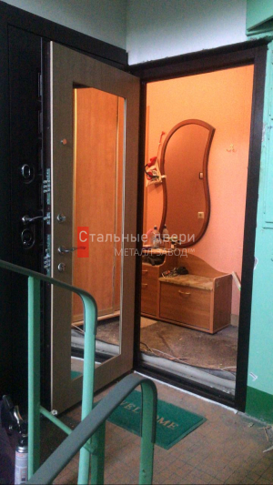 Фото установленной двери №133 в Краснозаводске
