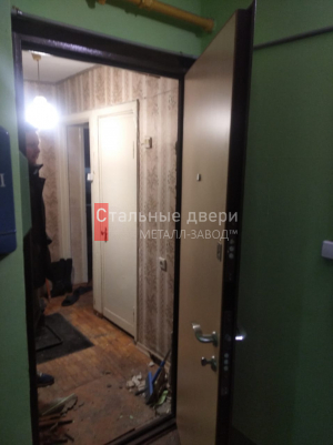 Фото установленной двери №207 в Краснозаводске
