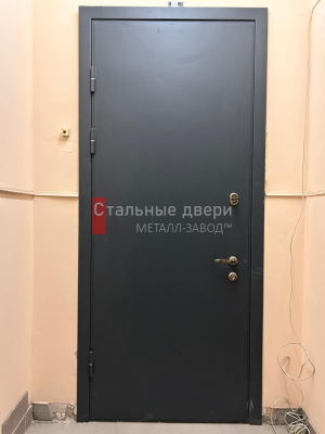 Фото установленной двери №285 в Краснозаводске