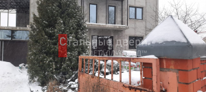 Фото установленной двери №224 в Краснозаводске