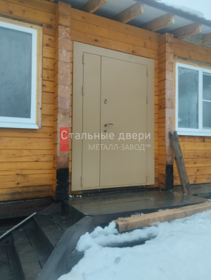 Фото установленной двери №379 в Краснозаводске